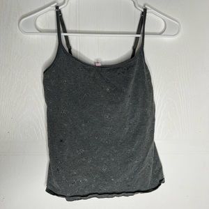 Size medium Victoria secret tank top but fits like a xs
